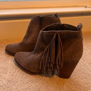 Steve Madden Booties with fringe